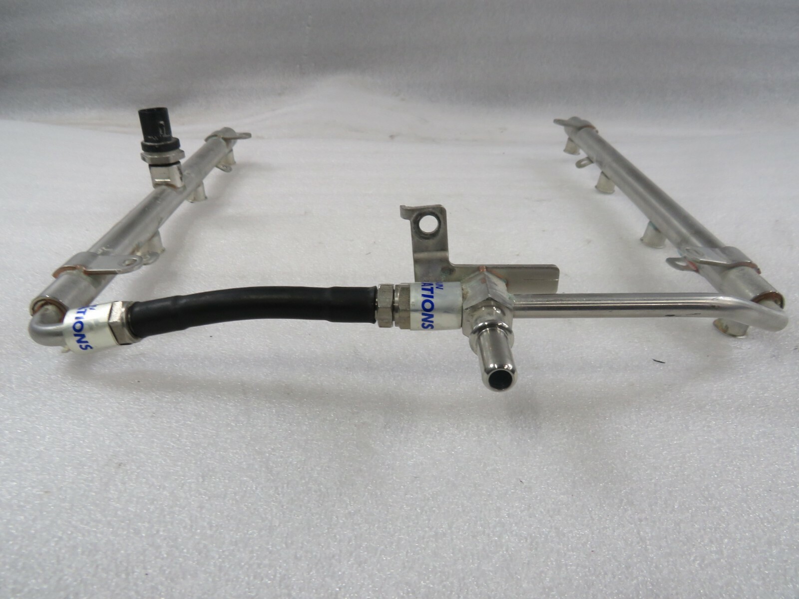 McLaren 570S, Fuel Rails, Both Sides, w/o Injectors, Used 