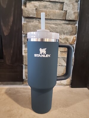 オットマン、STANLEYS STANLEY THE QUENCHER H2.0 FLOWSTATE TUMBLER (SOFT MATTE) 40 OZ