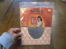 Vtg NOS Pres-On Self Stick Art Needlework Mounting Board Mat 8"x10" Oval Opening