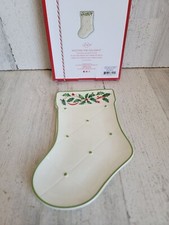 Lenox NEW stocking accent plate hosting holidays Xmas decor