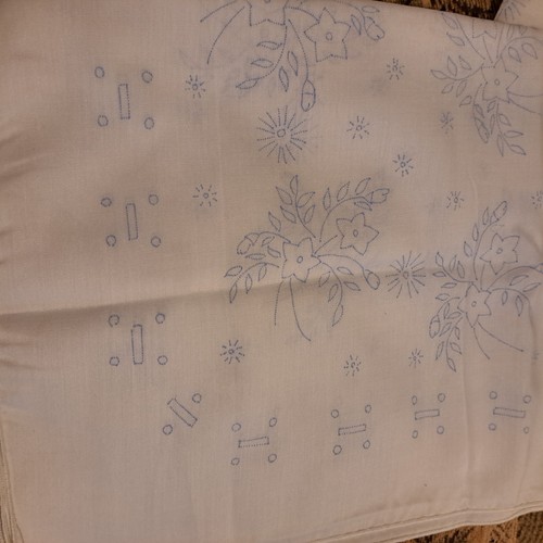Lot Of Vintage Linen To Embroider 48- 8", 16 "Blocks, Tablecloth, Quilt PoinTS - Picture 11 of 17