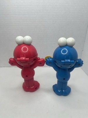 See Video - LOT 2 2003 Talking Cookie Monster & Elmo Giggle Gabber