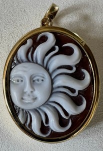 Authentic Di Luca Sun Moon Reversible Cameo Pendant Hand Carved 925 Silver Gold Plated