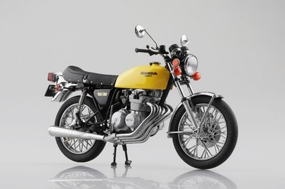 Aoshima 1/12 Diecast Motorcycle, Honda CB400Four Parakeet Yellow