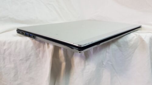 Fujitsu lifebook uh572 13.3" Laptop 1.70 Ghz Intel Core i5-3317U 4GB No HDD - Picture 7 of 18