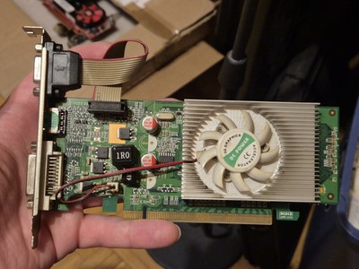 Nvidia GT 210 512 MB DDR2 DVI, HDMI, VGA PCI-E