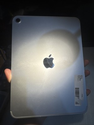 2025 Apple iPad 11th Gen 11'' A16 Chip Wi-Fi + Cellular 128GB Silver - Very Good