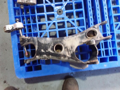VOLVO XC90 RIGHT REAR TRAILING ARM LOWER ARM, 07/03-12/14 03 04 05 06 07 08 09 1