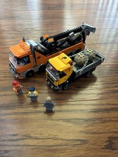 LEGO City Heavy-Duty Recovery Tow Truck 60467...