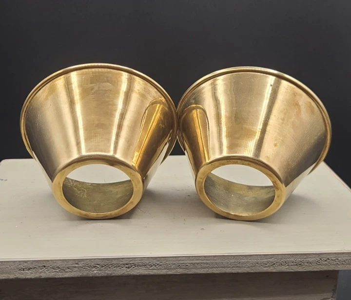 Par de 2 cubiertas de candelabro con pantalla de lámpara maciza de latón vintage decoración de metal Foto 4 de 4