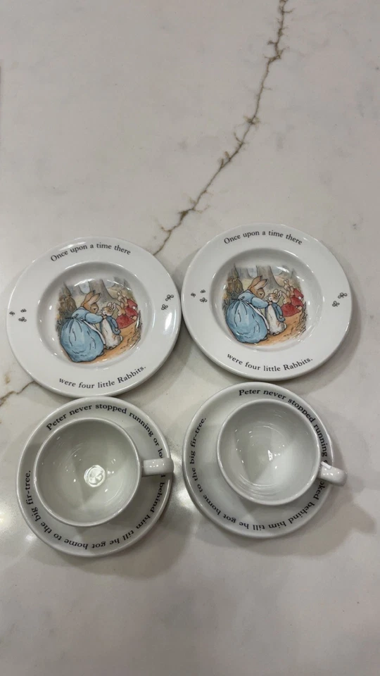 Juego de té para niños de colección Wedgwood Beatrix Potter Peter Rabbit 6 piezas, nuevo. En muy buen estado Foto 4 de 4