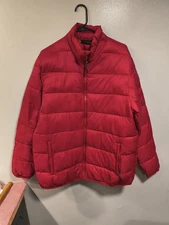 New Swiss+Tech Red Puffer Jacket Size LG 42-44 Mens Full Zip Pockets
