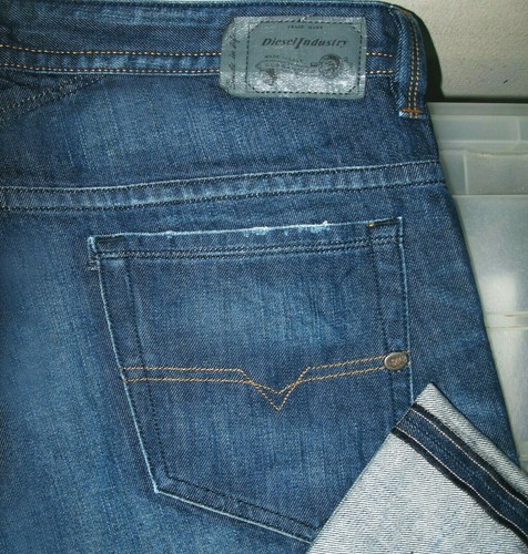 842N Slim SKINNY DARK Denim Jeans 34 