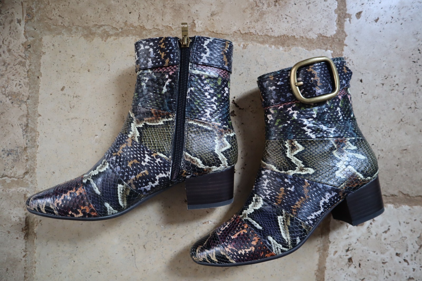 Multicolored Snakeskin Pattern COACH Cassandra Si… - image 3