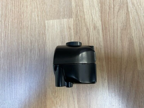 Yamaha rd250lc 4L1, rd350lc 4L0 right hand switch gear body - Picture 4 of 5
