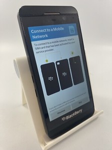 Blackberry Z10 schwarz Vodafone Netz 16GB 4,2" 8MP 2GB RAM BBOS 10 Smartphone