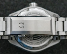 Omega Seamaster Planet Ocean ULTRA DEEP 215.30.46.21.03.001 3
