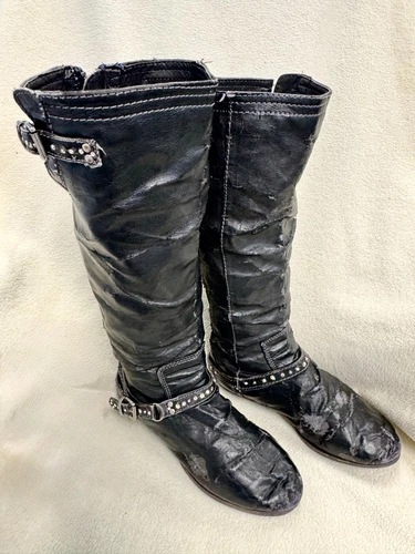 Mickie James Autographed TNA Ring-Worn Cage Match Boots vs. Tara
