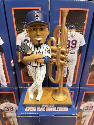 Edwin Díaz Bobblehead ニューヨーク・メッツ　フィギュア New York Mets Mark Vientos Edwin Diaz Bobblehead May 2025