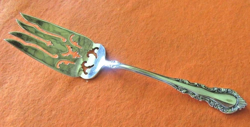 GEORGIAN ROSE COLD MEAT FORK, 7 1/2, BY REED AND BARTON.