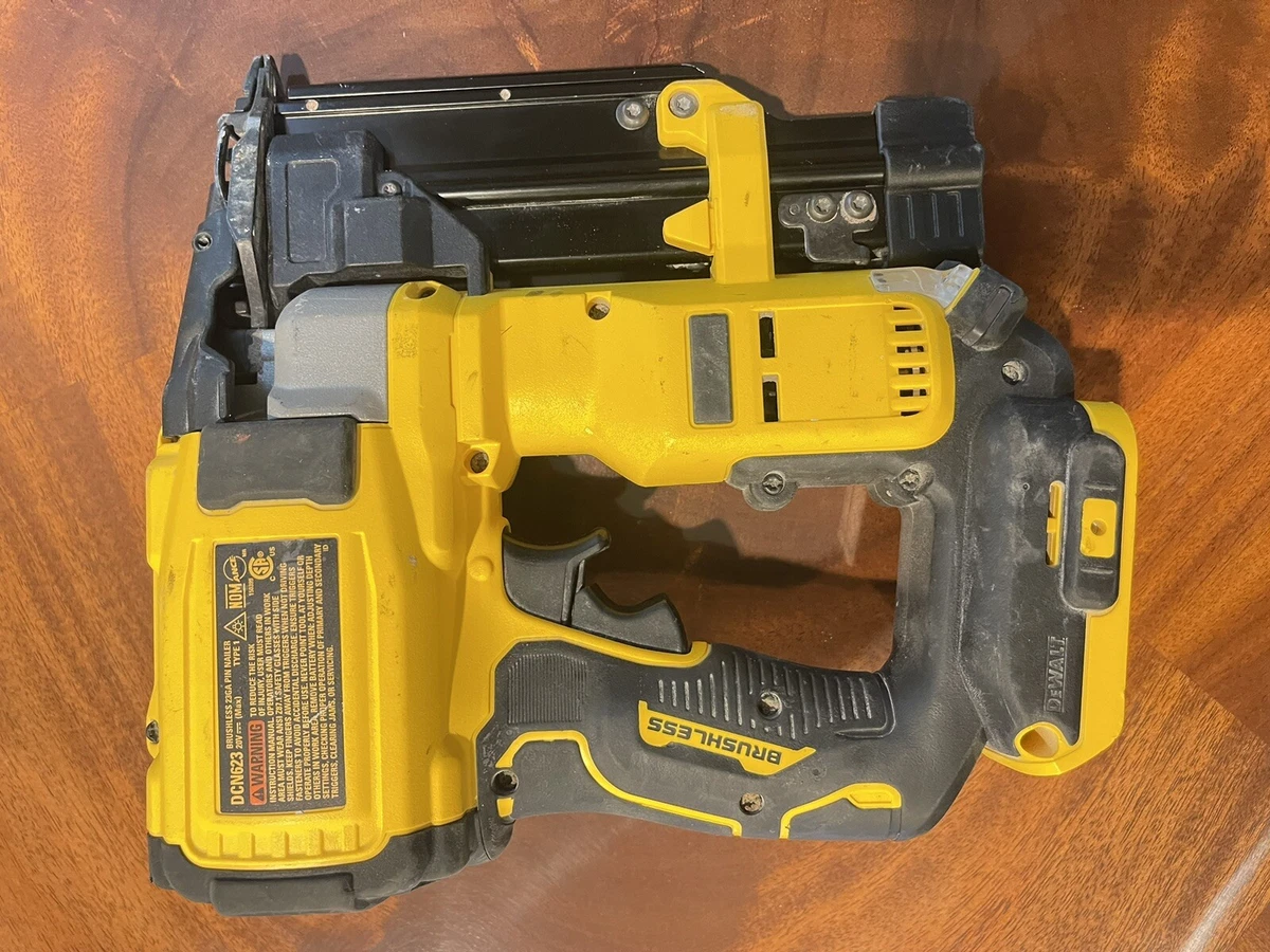 Dewalt 20V Atomic 23 GA Pin Nailer, DCN623 