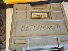 Bosch RotoZip Model RZ1 Corded Rotary Saw Drywall Drill Saw With Case