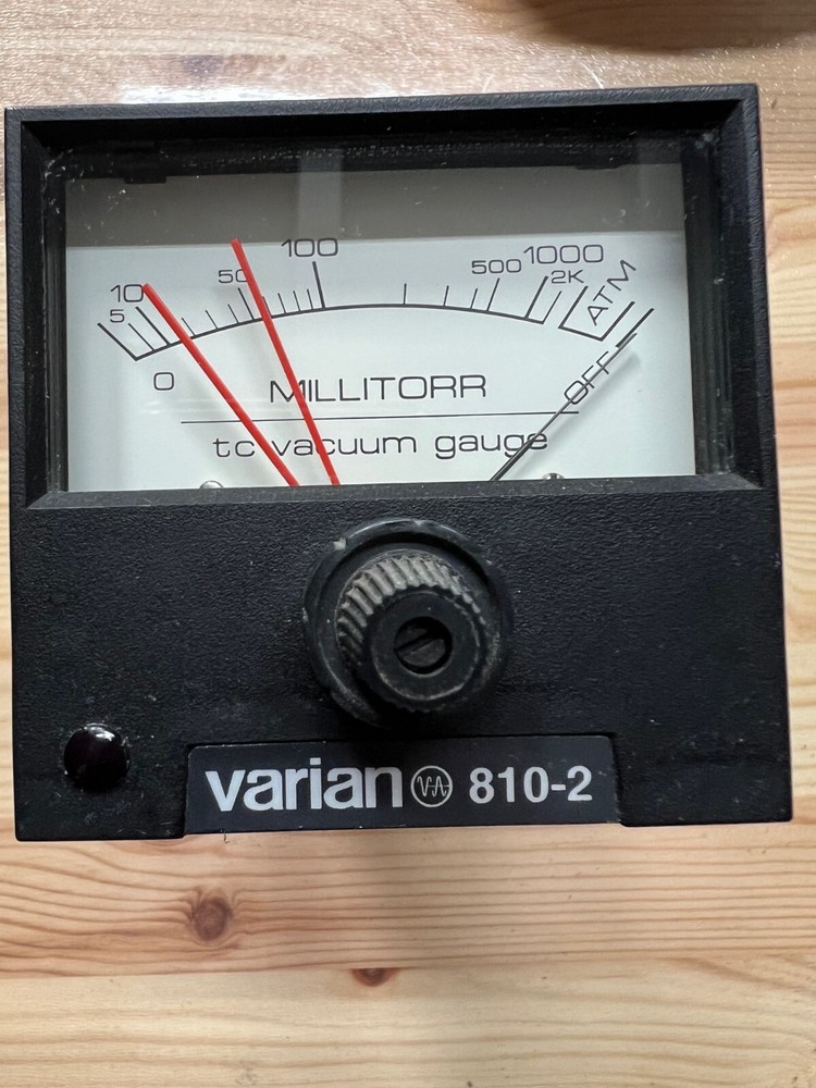 Used VARIAN 810-2 Double Setpoints Thermocouple(TC) Vacuum Gauge Controller.