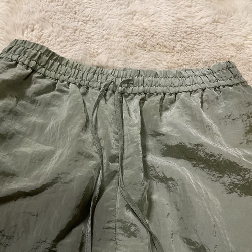 Open Edit Shorts Damen Medium Relaxed Pull On Grün Kordelzug Taille - Bild 2 von 9