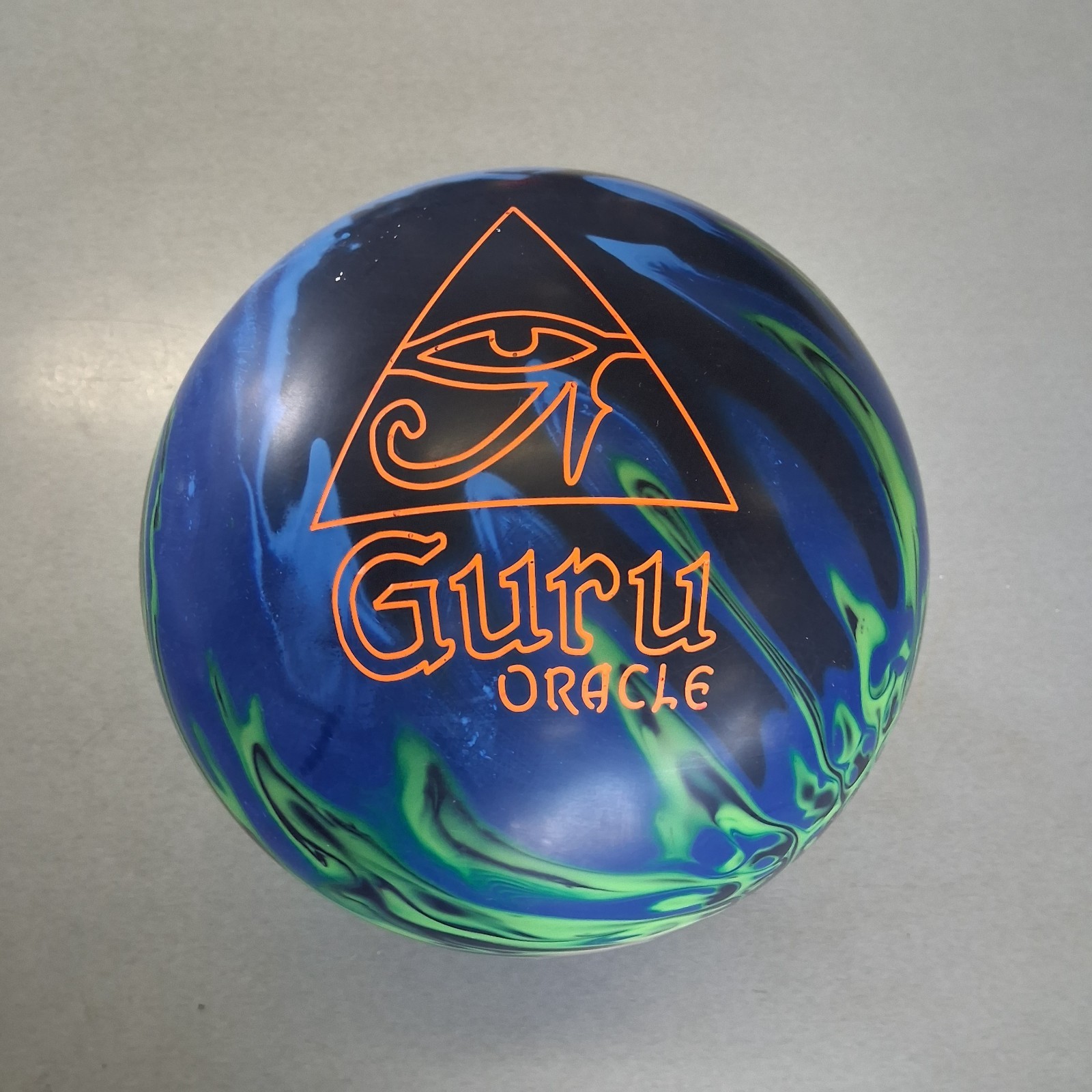 Radical Guru Oracle  bowling ball  15 LB.   NEW IN BOX!!  BA