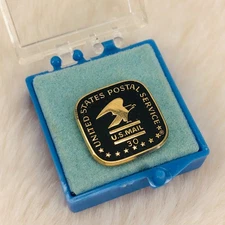 United States Postal Service USPS 30 Year Mial Employee Service Award 10k GF Pin