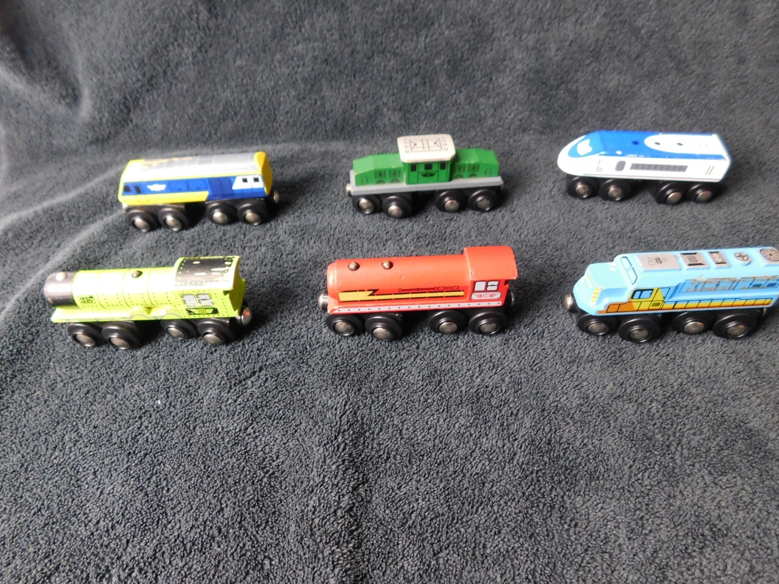 Maxim Enterprise Magnetic Wooden Train Cars 6PC Lot | eBay