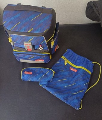 Schulranzen-Set von Step by Step in schönem Blau mit diagonalem Streifenmuste