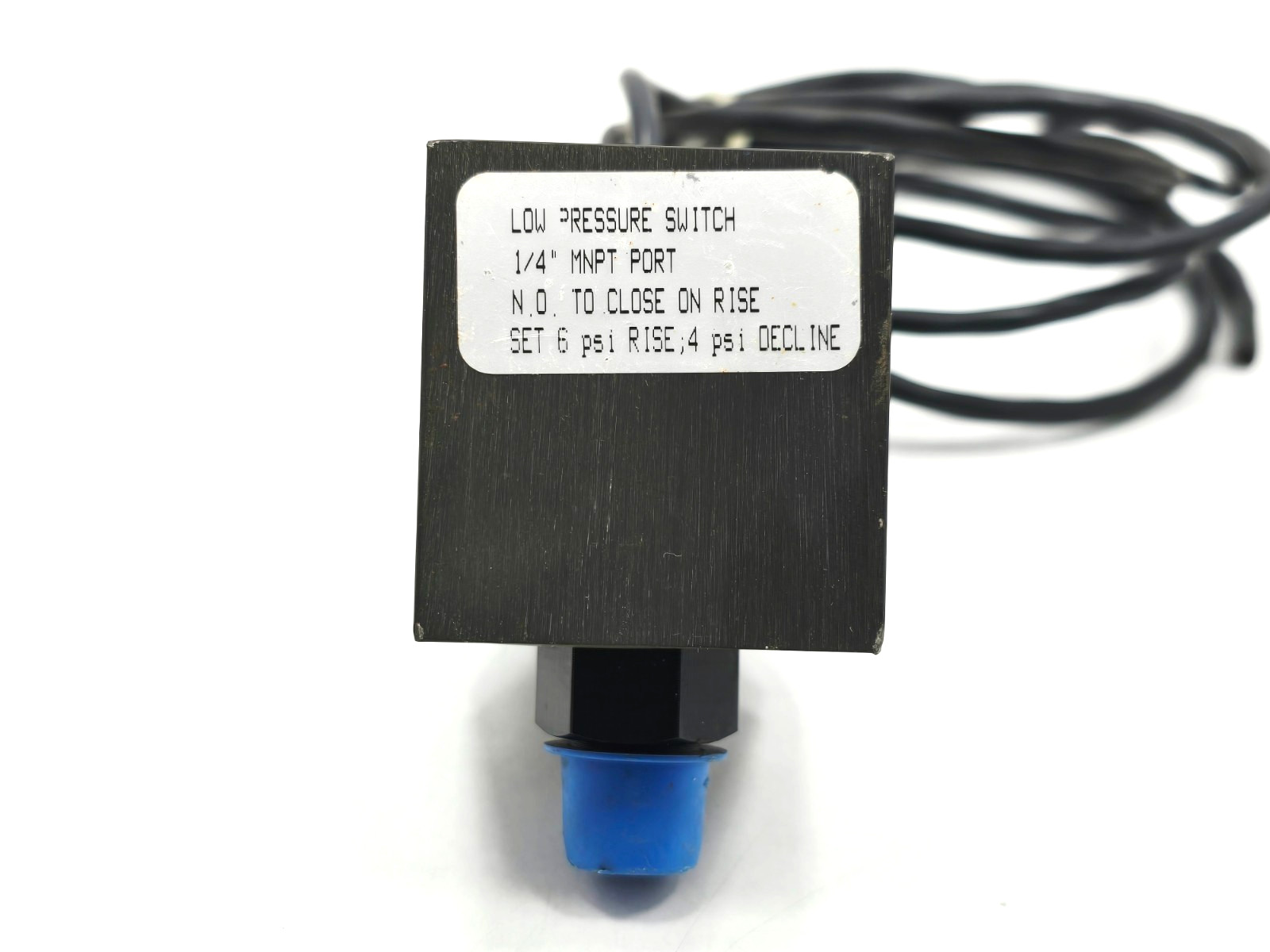 Parker 2301020758 Low Pressure Switch LP 6PSI DIN 1/4" NPTF N.O. CLOSE ON RISE