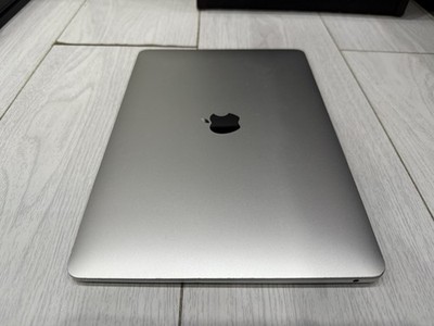 Apple MacBook Air Retina 13.3