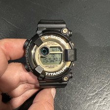 Casio Frogman DW-8201 WC G-Shock Men's 200M 1294 Diver’s Watch Titanium