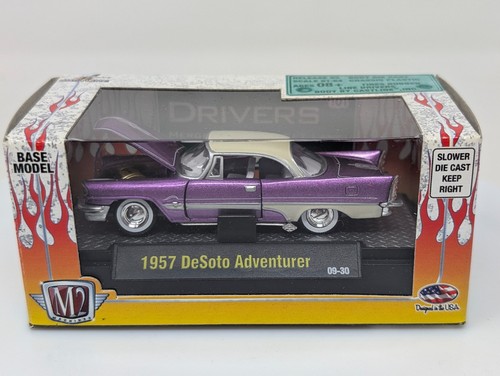 M2 Machines 1957 DeSoto Adventurer Auto-Dreams - 1/64 Rarität lila/weiß falsche Box