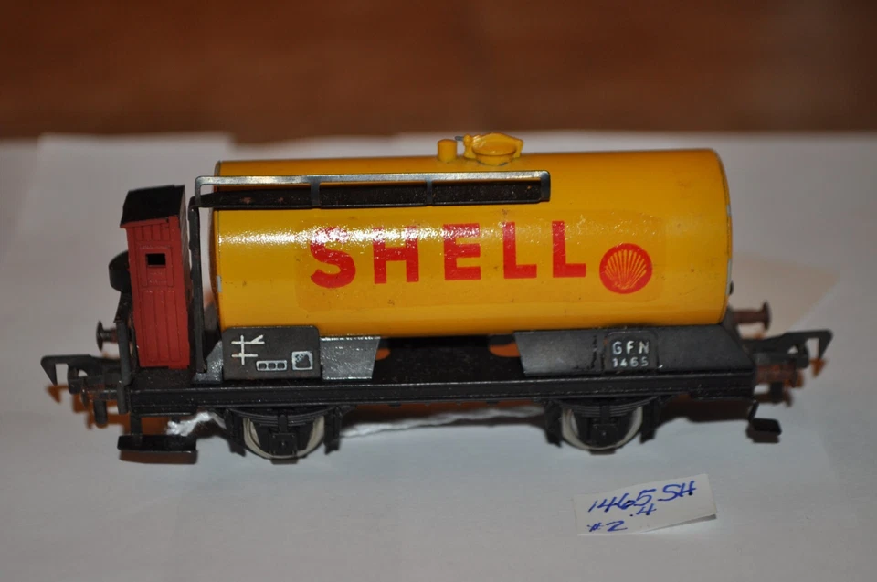 Fleischmann (1465 SH) (.4 Version) - 2-axle Tank Car w/Brake Cabin (SHELL) - #2 - Image 4 of 4