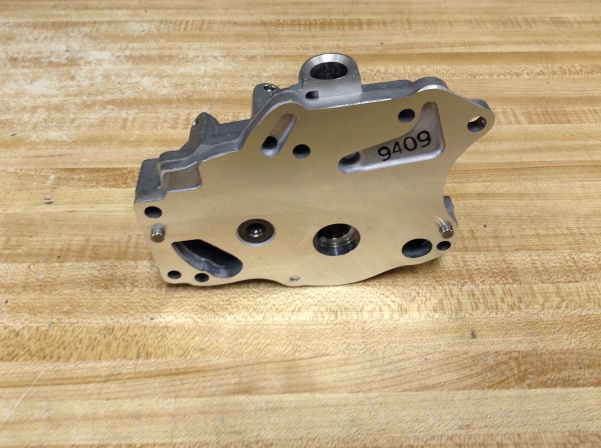 Oil Pump MD060517 for 1985-1989 Mitsubishi Montero Mighty Max 2.6L