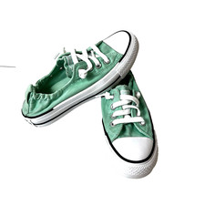Converse Chuck Taylor All Star Low Top Green Canvas Shoe Women Sz 5 Stretch Back