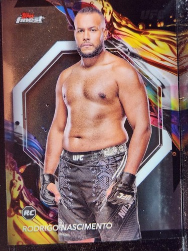 2024 Topps Finest UFC (Pick your Fighter) Base & Parallels - Picture 100 of 164