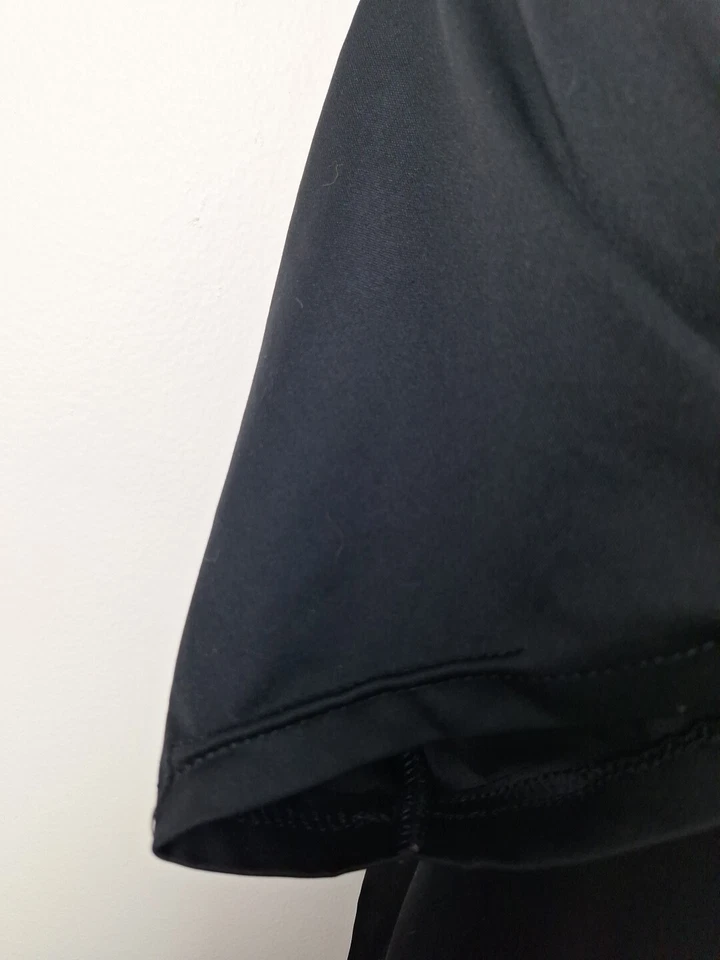 Camiseta Batman DC Comics Unisex Negra con Gráficos de Vinilo Amarillo Talla Mediana Foto 4 de 4