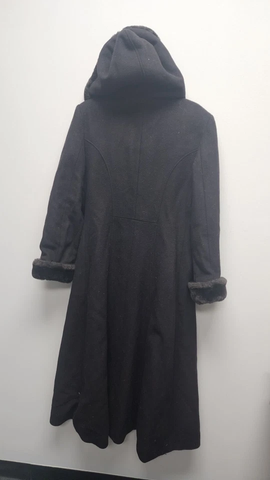 DONNYBROOK WOOL COAT FUR TRIM With HOOD - Image 4 of 4