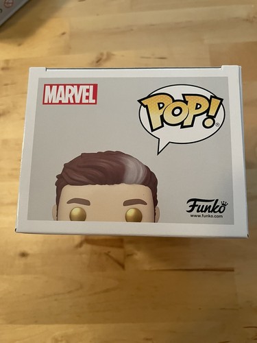 Funko Pop Eternals Ikaris Marvel Collector Corps 745 exclusivo con protector - Imagen 5 de 6