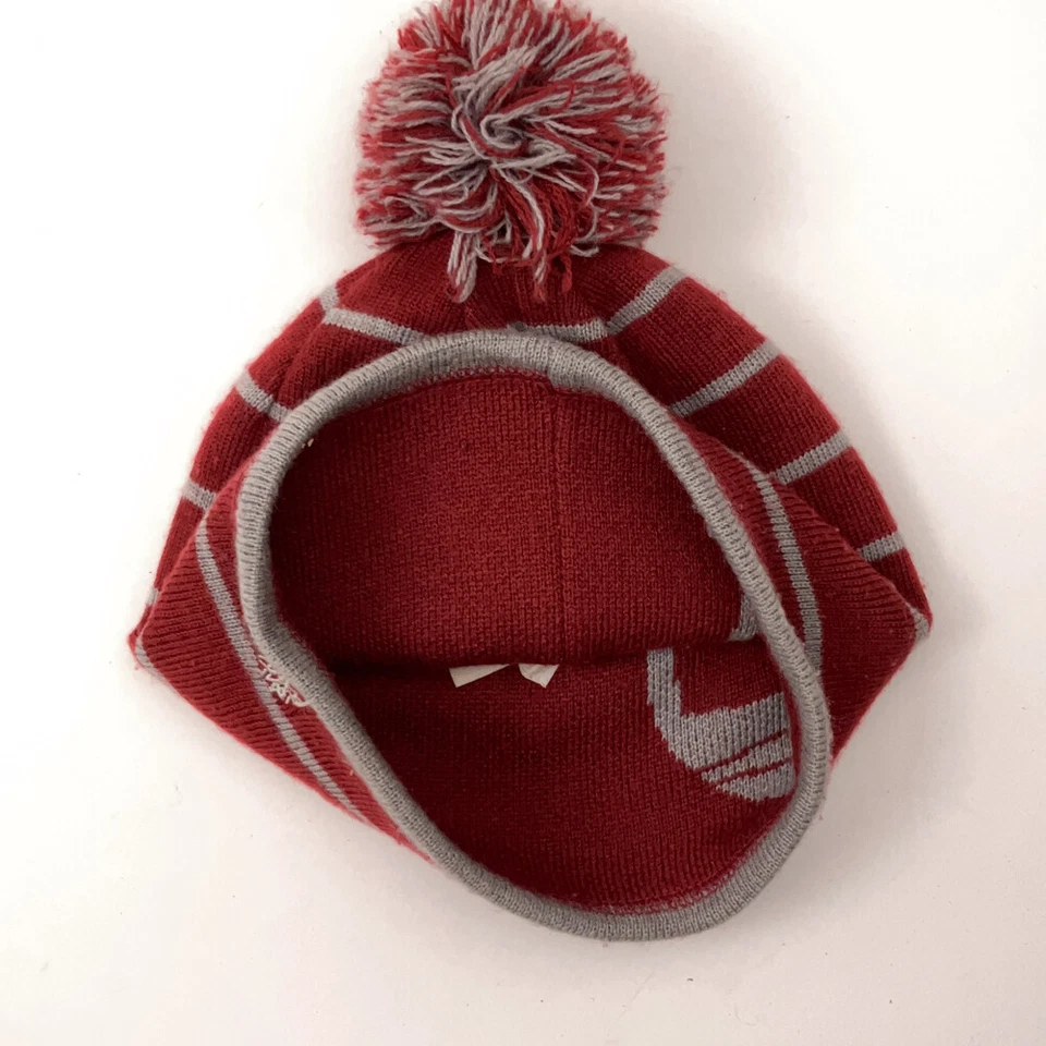 Sombrero Timberland Rojo con Delgado Gris Rayas Invierno Pom Pom Foto 3 de 4