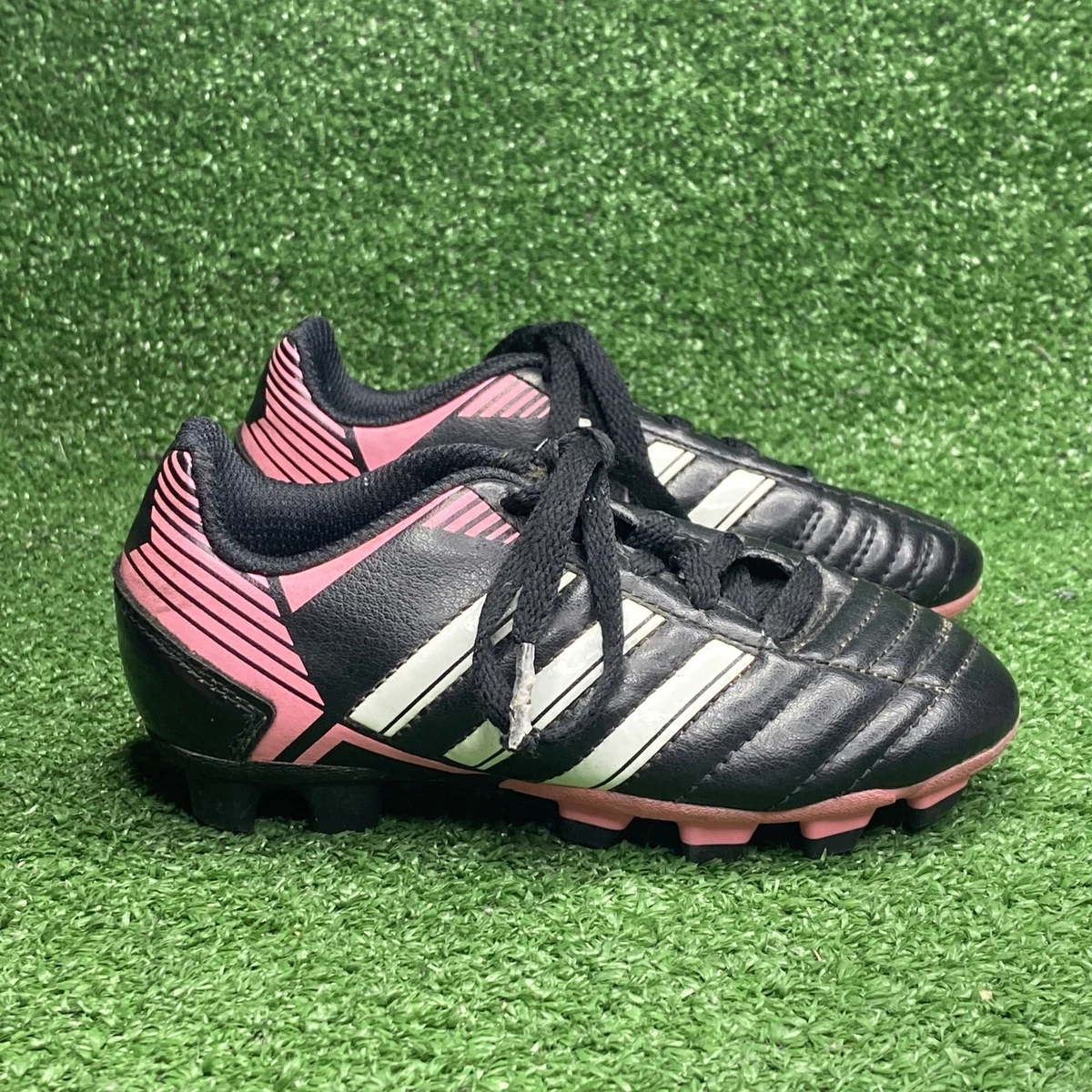 Adidas toddler soccer 2025 shoes size 9