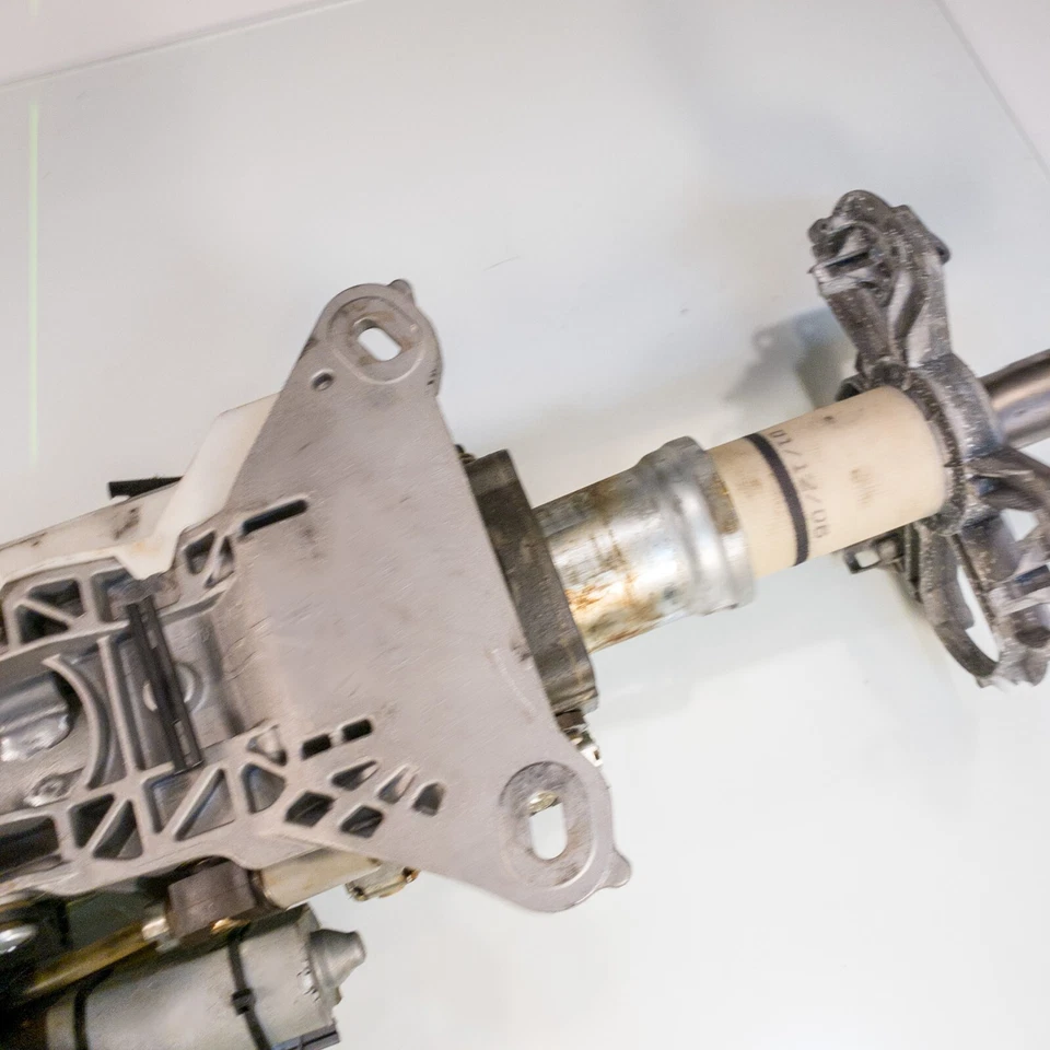 BMW Serie 5 E60 528xi 2004-2008 cambio de columna tracción delantera montaje 2201054708 fabricante original Foto 3 de 4