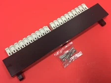 AEG Modicon - Terminal Block - 30pt - NEW