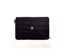 Chanel Grande Pochette noire Neuve avec sa boîte
