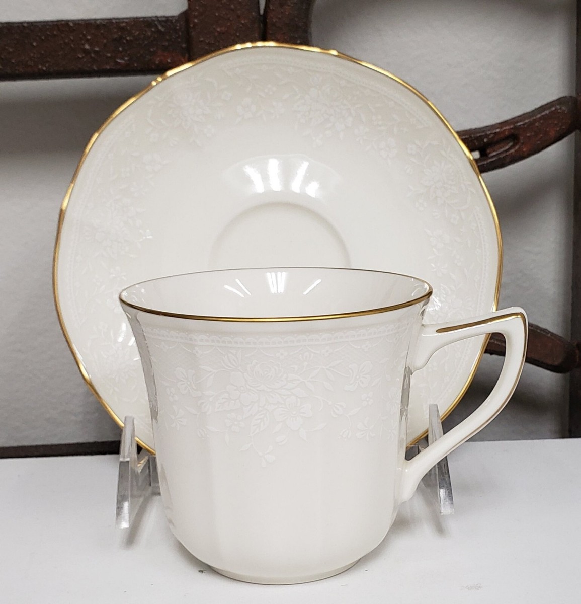 【美品】Noritake CONTEMPORARY Ivory China 金縁 Noritake Ivory China CHANDON GOLD Teacup And Saucer BRAND NEW