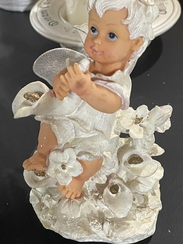 BEAUTIFUL CHERUB FIGURINE 6 3/4" - Picture 3 of 3